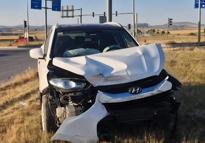 Çorum'da iki otomobilin çarpışması kamerada; 6 yaralı