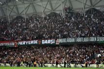 Karşıyaka'dan derbili start
