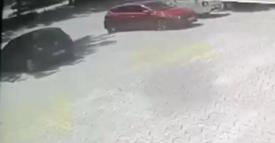 Kaldırımda yürürken taksinin çarptığı anne ile kızı öldü (2)