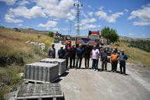 Kayseri’de kırsal mahallelerde parke çalışması