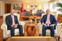 Bakan Ersoy, ABD Büyükelçisi Barrack’ı kabul etti