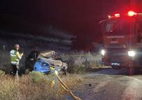 Kırşehir’de otomobil ile traktör çarpıştı: 1 ölü, 2 yaralı