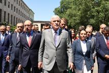 Dervişoğlu'ndan şehit yakınları ve gazilere destek