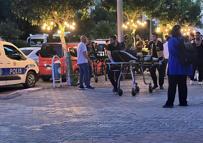 Motosikletli şüpheliler kebapçıya silahla saldırdı: 4 yaralı