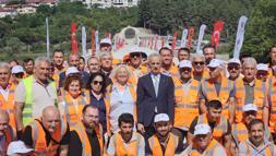 Bakan Uraloğlu: Ankara-İstanbul arası seyahat süresinde 30 dakika zamandan tasarruf edeceğiz (2)