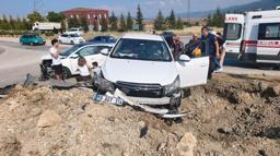 Karabük’te iki otomobil çarpıştı: 7 yaralı