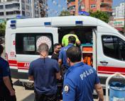 Otomobil ile çarpışan motosikletteki 2 kişi yaralandı