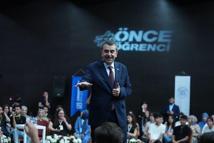 Bakan Tekin: Sınav sisteminde değişiklik yok ama sorular müfredata uygun hale gelecek