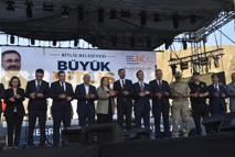 Kortej yürüyüşüyle başlayan kutlamalar 3 gün sürecek