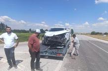 Çorum'da pikap ile otomobilin çarpıştığı kazada 2 yaralı