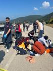Otomobil ile kamyon kavşakta çarpıştı; 3 yaralı