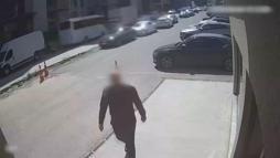 Küçükçekmece'de pusetteki bebekle uyuşturucu kuryeliği yapan kadın yakalandı