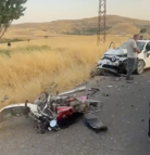Otomobille çarpışan motosikletteki 2 kişi öldü