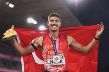 İzmir'in atletizmdeki gururu İsmail Nezir