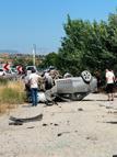 Kastamonu’da bariyerlere çarpan otomobil takla attı: 6 yaralı
