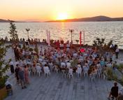 Ayvalık'ta sanatın usta isimleri bir araya geldi