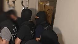 Kırmızı bültenle Faslı kadın Avcılar’da yakalandı
