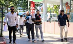 Cinayet öncesi tanınmamak için peruk takmış