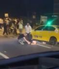 Bakırköy’de aynı noktada peş peşe iki ayrı motosiklet kazası; 1'i ağır 3 yaralı