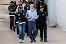 Alparslan Kuytul Suç Örgütü, yapılanma içinde eleştiride bulunanları sözde mahkemelerde yargılayıp, ceza vermiş