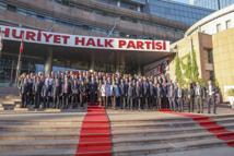 CHP’li 81 İl Başkanı: Bizim bağlılığımız kişilere değil, CHP'nin tarihine ve Türkiye'nin geleceğine yönelik