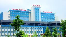 Manisa’da hastalarından 'bıçak parası' aldığı iddia edilen doktor tutuklandı