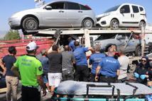 Denizli'de çekicisi ile kamyonet çarpıştı; 2 yaralı