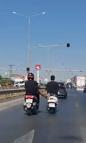 Motosikletlilerin tehlikeli yolculuğu