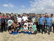 Edirne'de gölete 5 bin yavru sazan bırakıldı