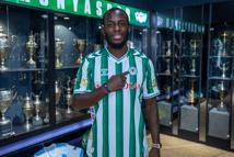 Konyaspor, Jean-Luc Dompe'yi renklerine bağladı
