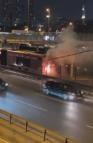 Kağıthane'de metrobüste yangın -1