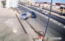 İki otomobil ile TIR’ın karıştığı kaza kamerada; 1 yaralı