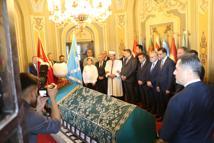 Bakan Çiftçi, Ertuğrul Gazi Türbesi’ni ziyaret etti