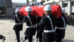 Şırnak'ta kazada şehit olan polis memuru için İstanbul Emniyet Müdürlüğü'nde tören