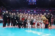 A Milli Kadın Voleybol Takımı, Avrupa Şampiyonası'nda finale yükseldi