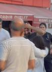 Bahçelievler'de balkondan düşen parçalar yayanın başına isabet etti