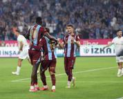 Ernest Muçi takımının skor yükünü üstlenmeye devam ediyor