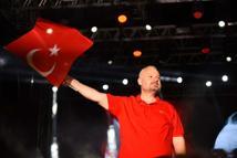 Menemen’de kurtuluş coşkusu Sefo ile yaşanacak