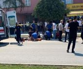 Adliyeden çıkan aileye silahlı saldırı: 1 ölü