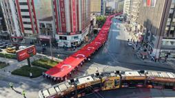 İzmir'de 9 Eylül kutlamaları 'Zafer Yürüyüşü' ile başladı