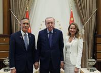 Cumhurbaşkanı Erdoğan, ABD Temsilciler Meclisi Üyesi Issa'yı kabul etti