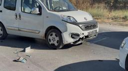 Hafif ticari araçla çarpışan motosikletin sürücüsü öldü
