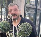 Güreş antrenörü spor salonunda ölü bulundu