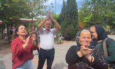 Oğullarının katiline 26 yıl hapis kararını, 'yaşasın adalet' diyerek alkışladılar