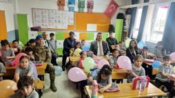 Eğirdir'de İlköğretim Haftası heyecanı