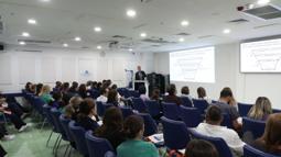 Yeditepe Üniversitesi Koşuyolu Hastanesi’nde ‘Yaşam Boyu Güvenli Bakım’ programı düzenlendi
