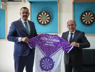 Başsavcıdan, dartta dereceye giren gençlere tebrik
