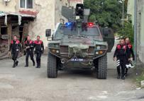Erzurum’da boşanma aşamasındaki çiftin yakınları arasında silahlı çatışma: 1’i polis 12 yaralı / Ek fotoğraflar