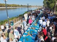 Edirne Gastronomi Festivali'nde 150 metre uzunluğunda peynir sofrası kuruldu