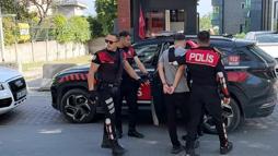 Avcılar’da metruk binada uyuşturucu operasyonu: 2 gözaltı